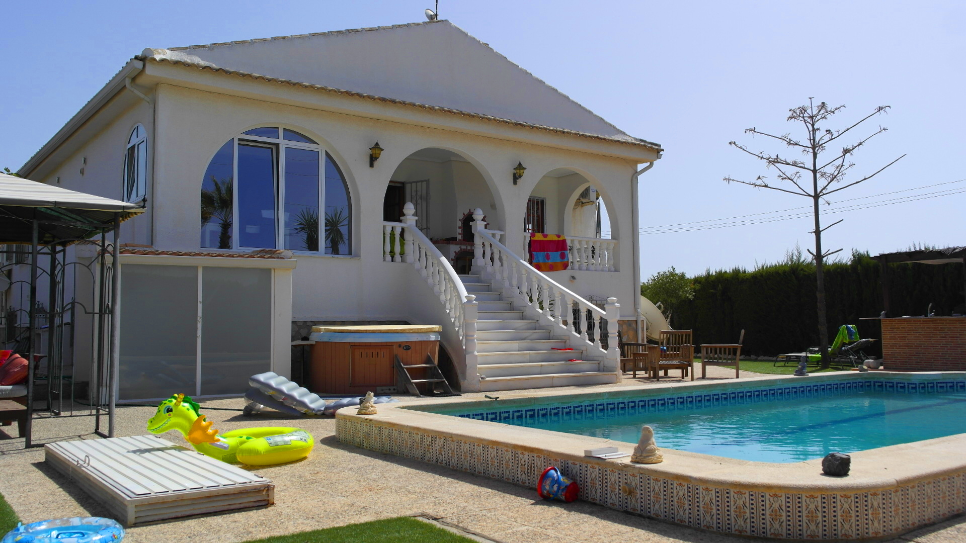 Reduced!Large 5 Bedroom Villa Los Montesino. Ref:mks0982