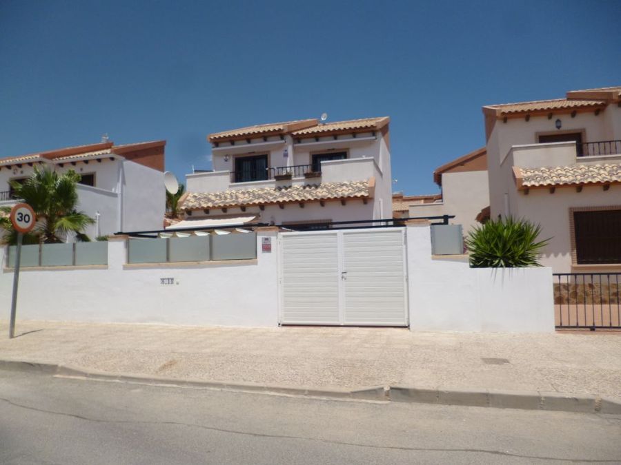 Modern Detached Villa in Pau 8 , Villamartin. Ref:ks1332