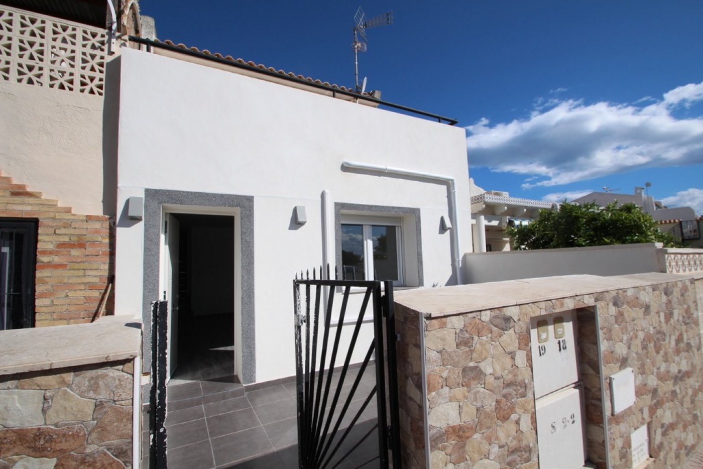 Renovated Semi-Detached Villa in La Florida. Ref:ks2204