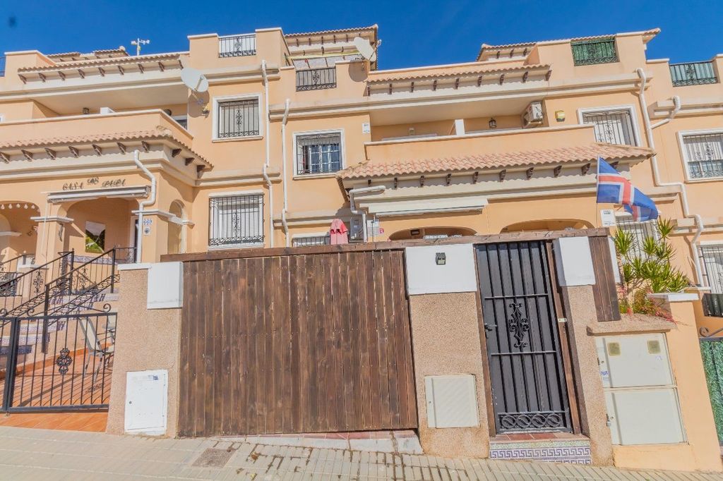 REDUCED!!Bargain! Great Townhouse in Playa Flamenca. Ref:ks2287