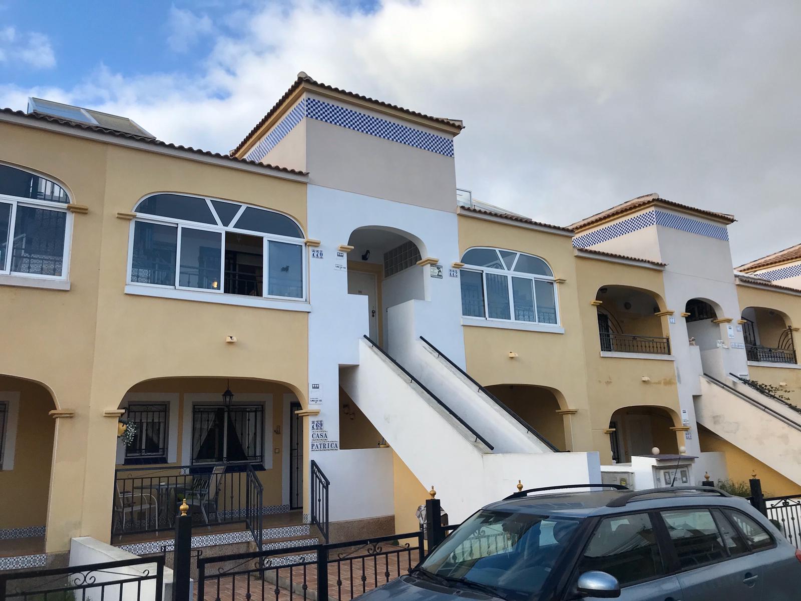 Great Top Floor Bungalow in Los Altos. Ref:ks2412