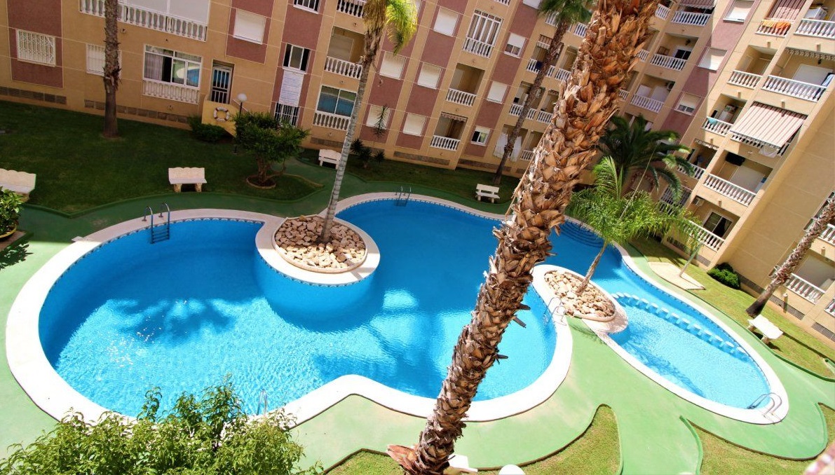 Lovely Apartment with Pool in Torrevieja. Ref:ks2862