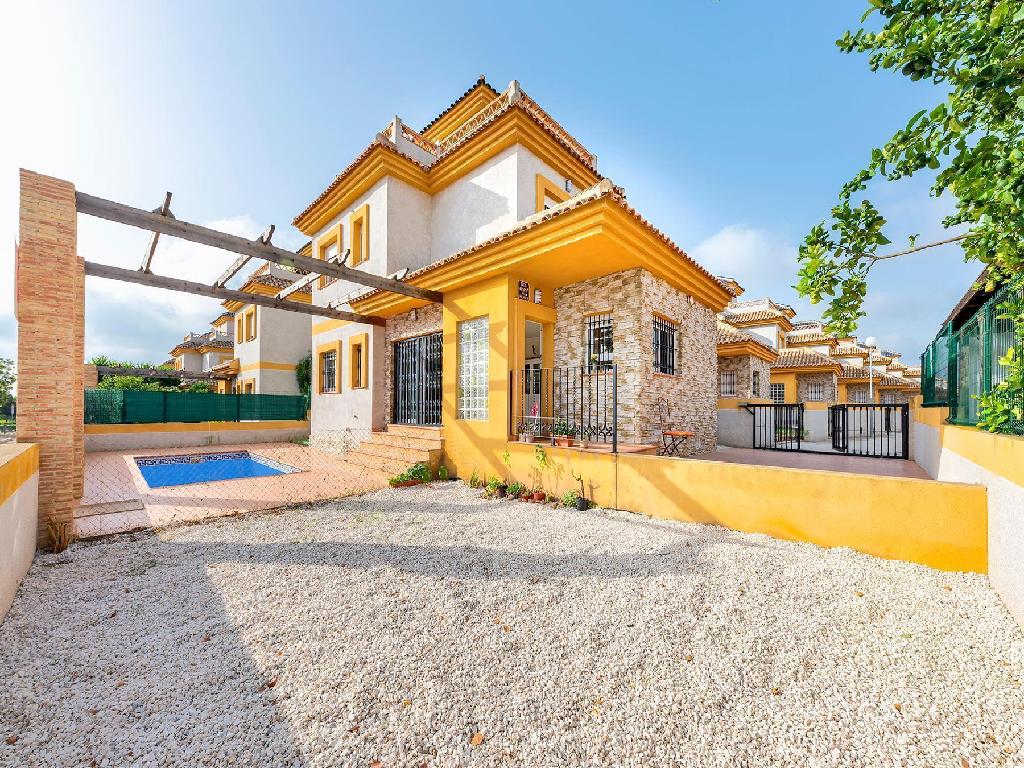 Bargain! Villa with Private Pool in Los Montesinos. Ref:ks2998