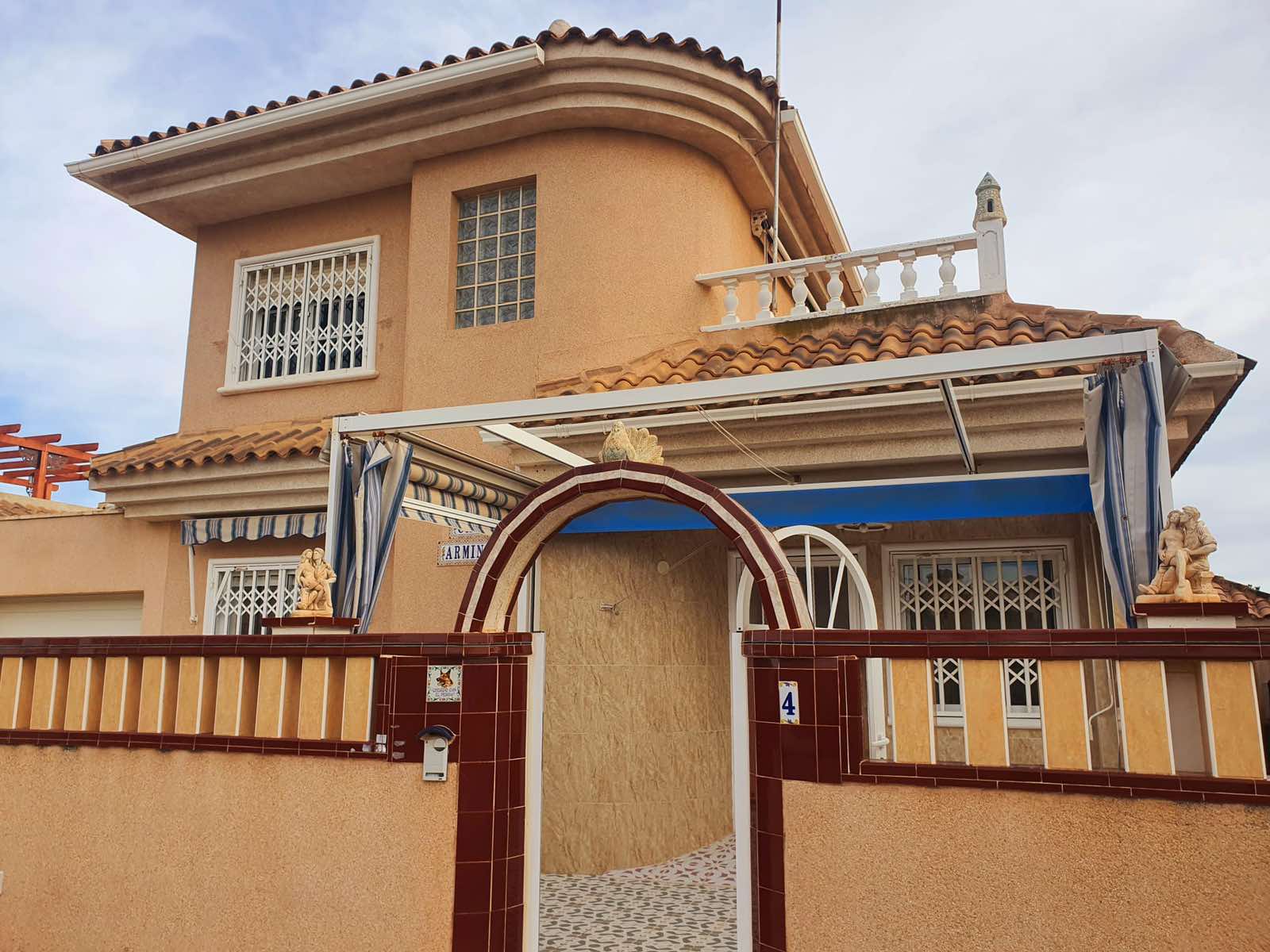 Amazing Offer! Detached Villa in Punta Prima. Ref:ks3093