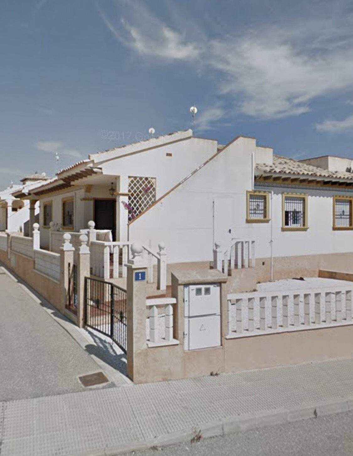 Bargain! Semi- Detached Villa in Cabo Roig. Ref:ks3125