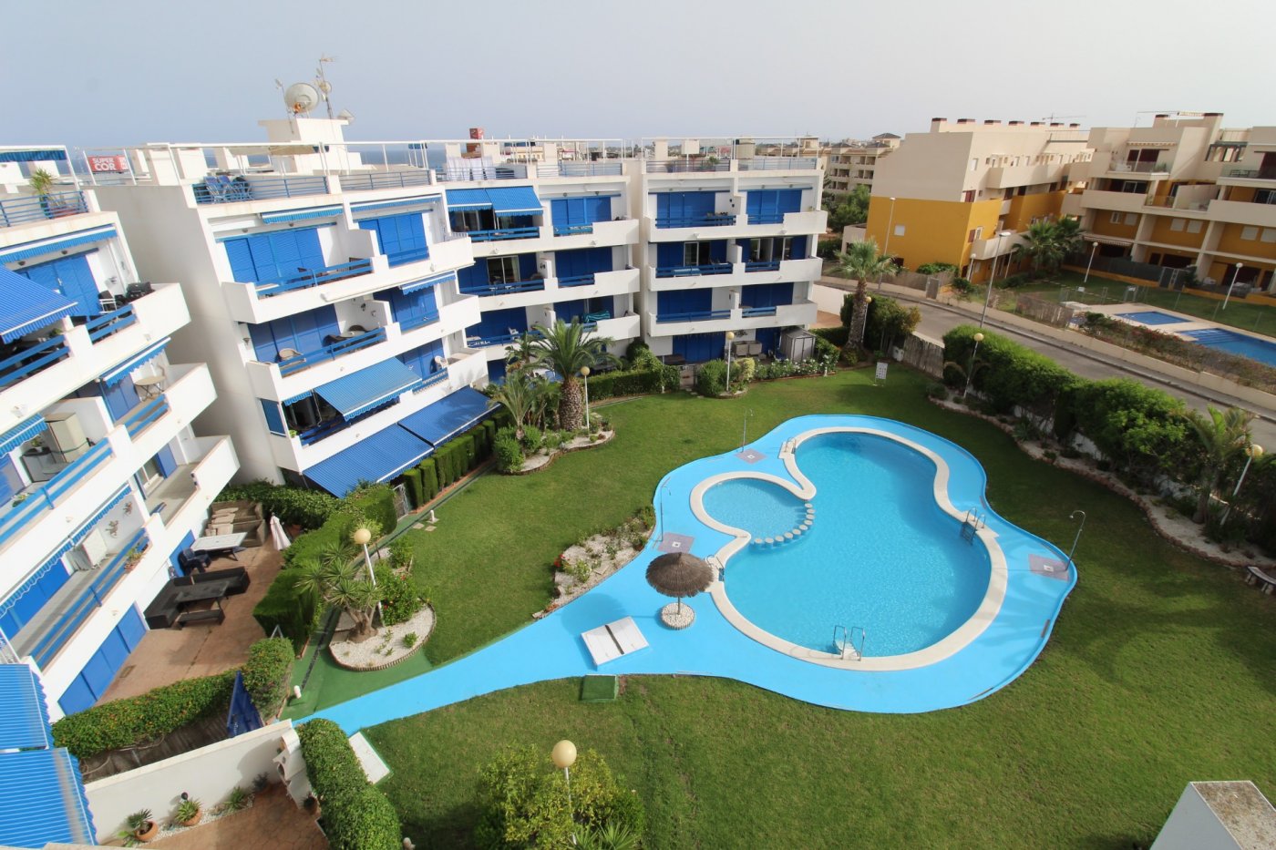 REDUCED! Modern Apartment with Garage and Sea Views in Playa Flamenca. Ref:ks3354