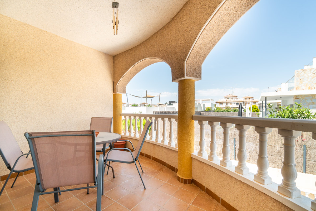 OFFER! Sunny Apartment with Terrace in Cabo Roig. Ref:ks3373