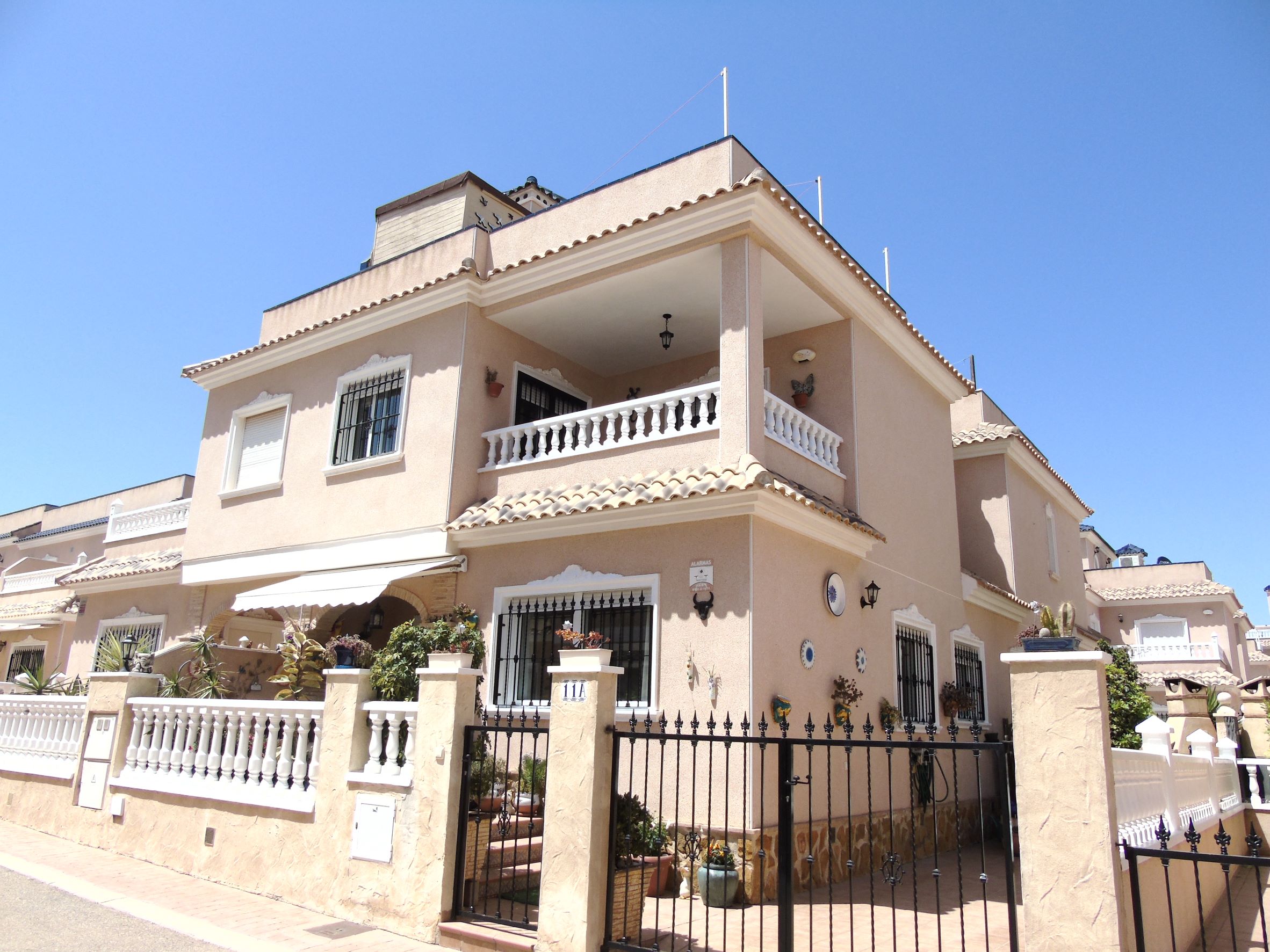 Great Location Quad Villa in Los Dolses. Ref:mks3453