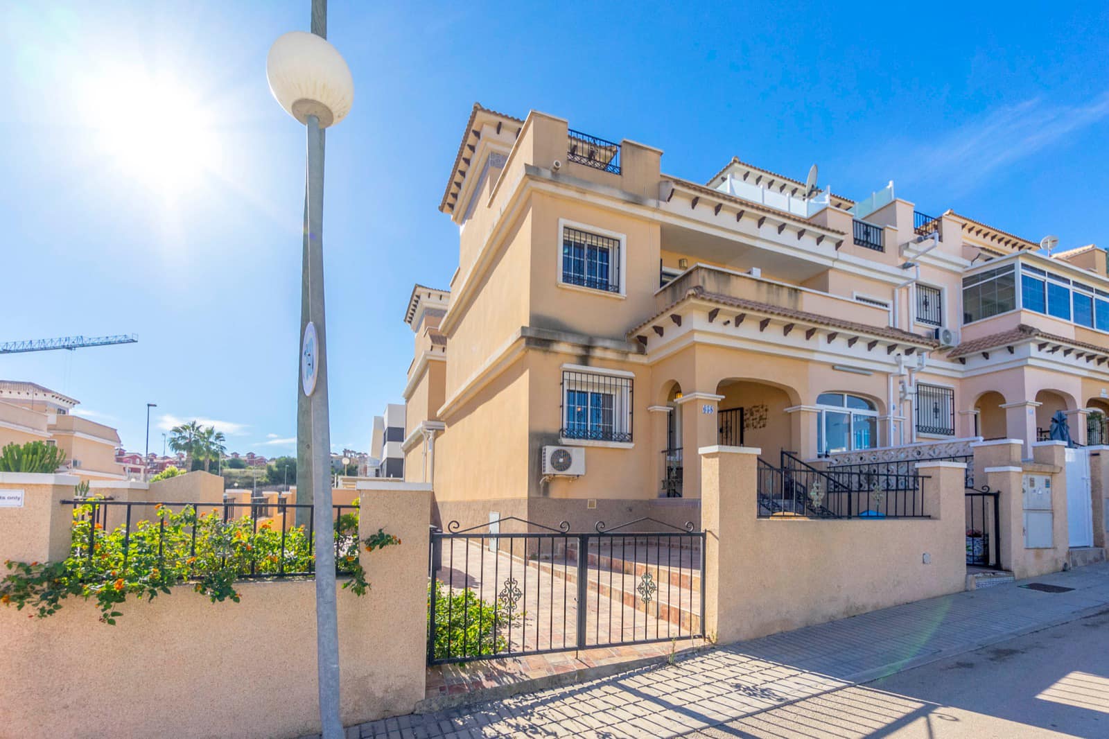 OFFER! Semi- Detached Villa in Playa Flamenca/ Villamartin. Ref:ks3565