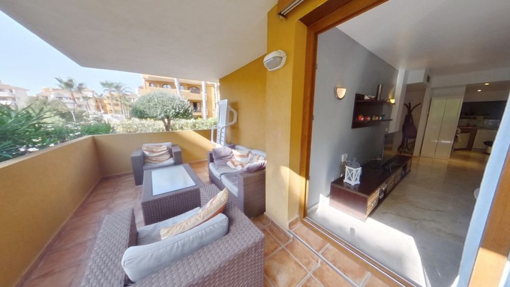 Great Bargain! Modern Apartment near Beach in Punta Prima. Ref:ks3623