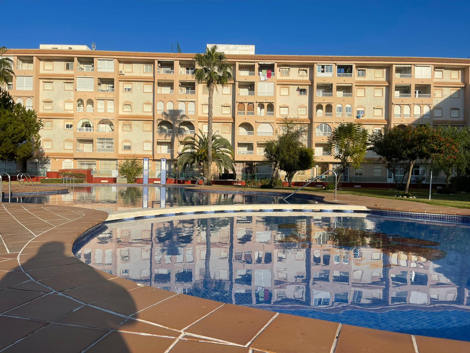 OFFER! Penthouse with Communal Pool near Sea in Torrevieja. Ref:ks3674