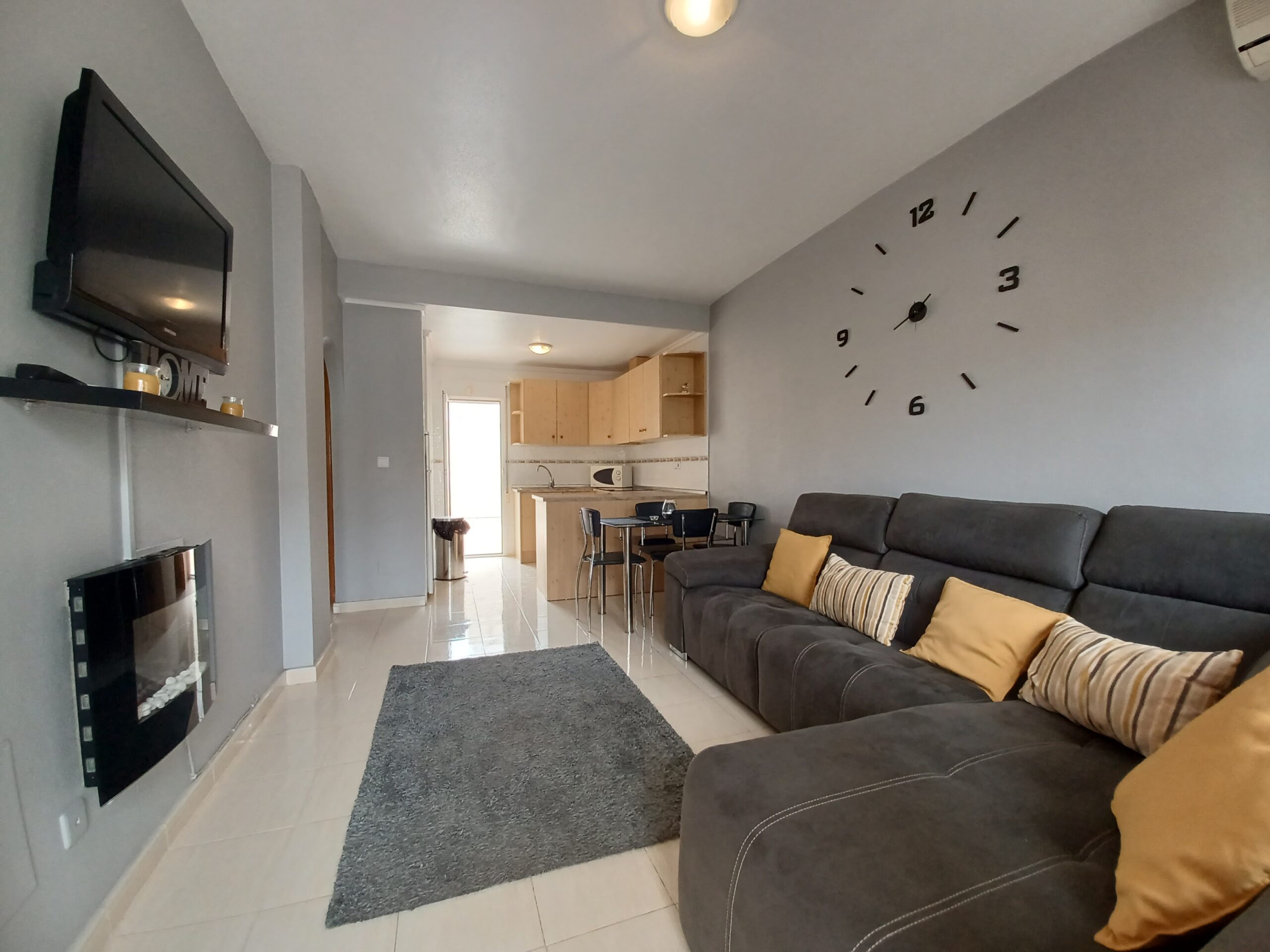 Offer! Great Condition Ground Floor Bungalow in Villamartin. Ref:ks3926