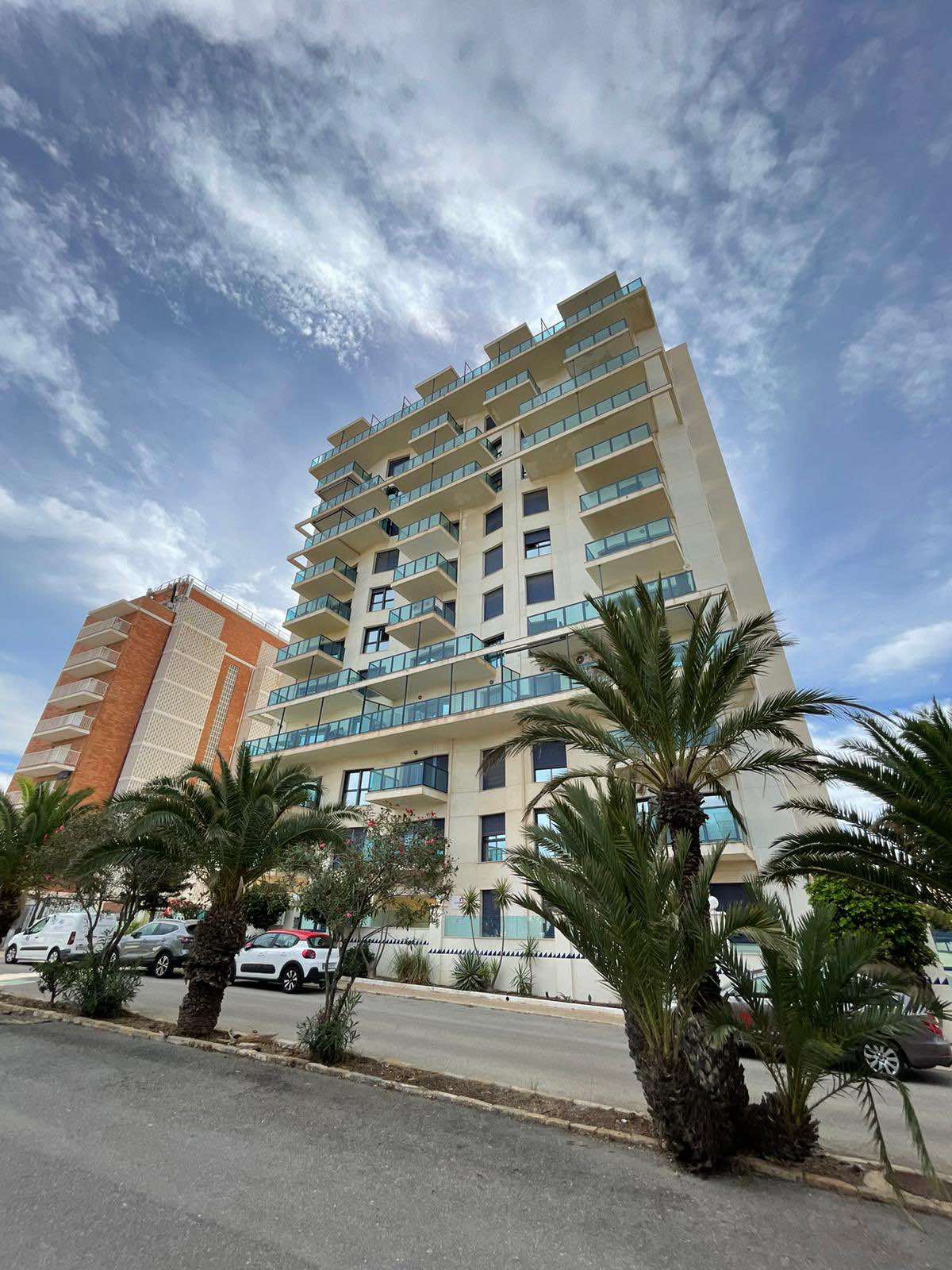 REDUCED! Amazing Modern Apartment with Views and Pool in Torrevieja. Ref:mks4053