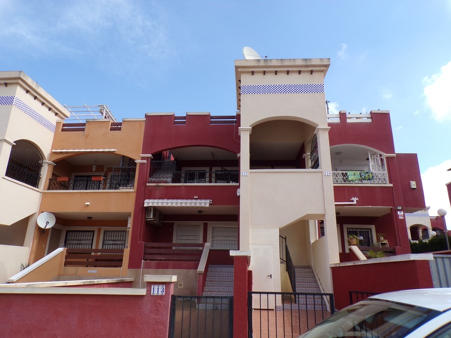 Offer! Top Floor Bungalow with Solarium in Los Altos. Ref:ks4255