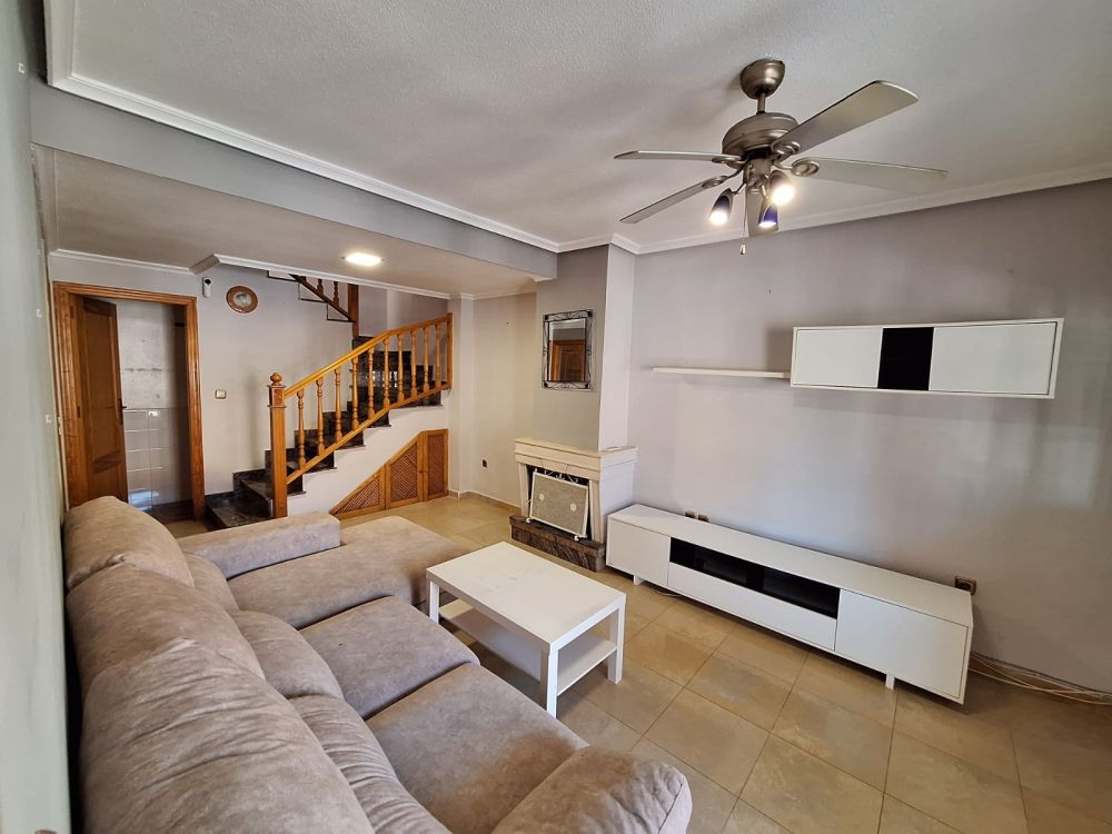 Investment! Great Townhouse in heart of Playa Flamenca. Ref:ks4290