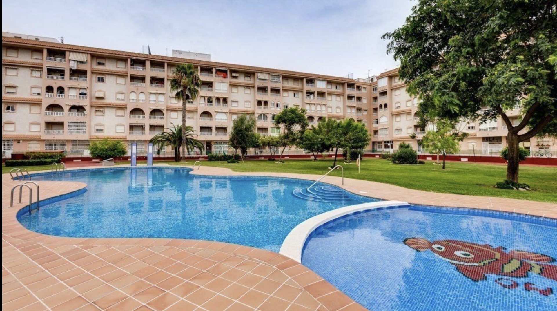 OFFER! 2 bed Apartment near the Sea in Torrevieja. Ref:ks4534