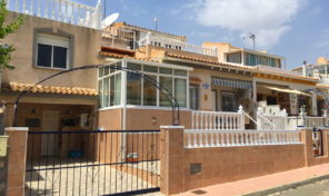 REDUCED!!! Great Townhouse in popular La Florida.  Ref:mks1997