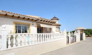 Lovely Semi Detached Villa in Cabo Roig. Ref:ks2828