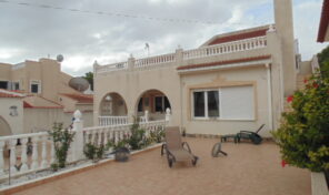 Large One Level Villa with Private Pool in Las Communicaionas. Ref:ks2956