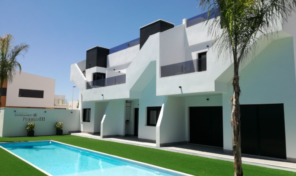 Modern Top Floor Bungalow Only 800m from Beach in Lo Pagan. Ref:ks3190