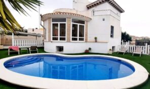 Large Luxury Villa with Private Pool in Cabo Roig. Ref:mks3284