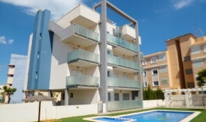 OFFER! Modern Beachside Apartment in Cabo Roig. Ref:ks3263