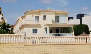 Large Detached Villa in Lomas de Cabo Roig. Ref:ks3504