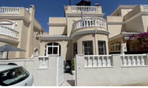 Bargain! Great Condition South Facing Detached Villa in Los Altos. Ref:mks3912