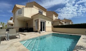 Amazing Offer! Totally Renovated Detached Villa with Private Pool in Playa Flamenca. Ref:ks3973