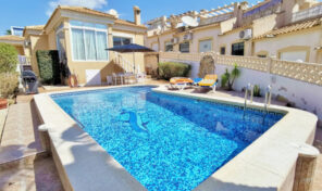 OFFER! Detached Villa with Private Pool in Villamartin. Ref:ks4244