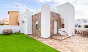 OFFER! Modern Renovated Semi Detached Villa in Playa Flamenca. Ref:mks4573