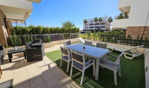 Bargain! South Facing Ground Floor Bungalow in Lomas de Cabo Roig. Ref:ks4686