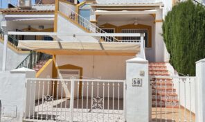 OFFER! Great Condition Townhouse in Villamartin. Ref:ks4837