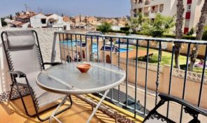 OFFER! Top Floor Bungalow with Pool Views in Playa Flamenca. Ref:ks4856