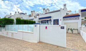 Great Renovated Semi Detached Villa with Garage in Los Dolses/ Villamartin. Ref:ks4842