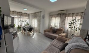 Large 3 bed Apartment near the Beach in Torrevieja. Ref:mks4891