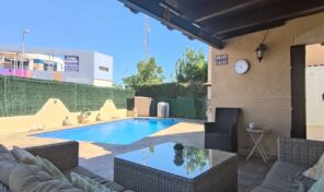 OFFER! Great Semi-Detached Villa with Private Pool in Heart of La Zenia. Ref:ks4931