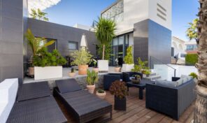 Bargain! Modern Semi-Detached Villa near La Fuente in Villamartin. Ref:ks5001