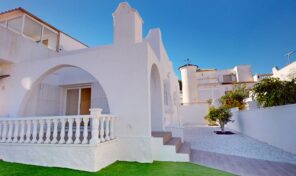 OFFER! Fully Renovated Semi-Detached Villa in Villamartin. Ref:ks5020