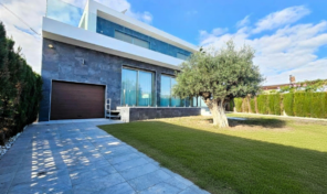 OPPORTUNITY! Massive Modern Villa with Pool near Sea in Torrevieja. Ref:ks5041