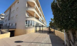 OFFER! 2 bed Apartment near the Sea in Playa Flamenca. Ref:mks5062