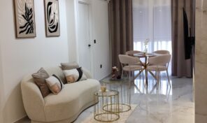 OPPORTUNITY! Fully Luxury Renovated Apartment in Heart of Torrevieja. Ref:mks5107