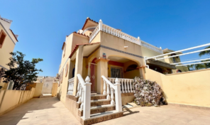OFFER! 3bed Semi- Detached Villa in La Zenia. Ref:ks5109