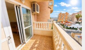 Opportunity! Apartment with clear views in Torrevieja. Ref:ks5165