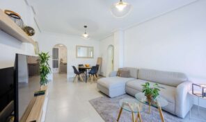 OFFER! Fully Renovated Ground Floor Bungalow in Villamartin. Ref:ks5192