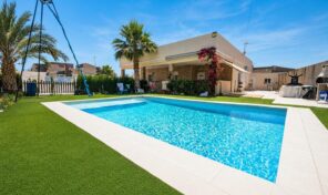 Great Modern Villa with Private Pool and Large Plot in Torreta Florida, Torrevieja. Ref:ks5233