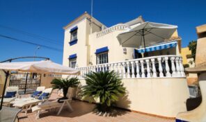 BARGAIN! Large Detached Villa in Villamartin. Ref:ks5283